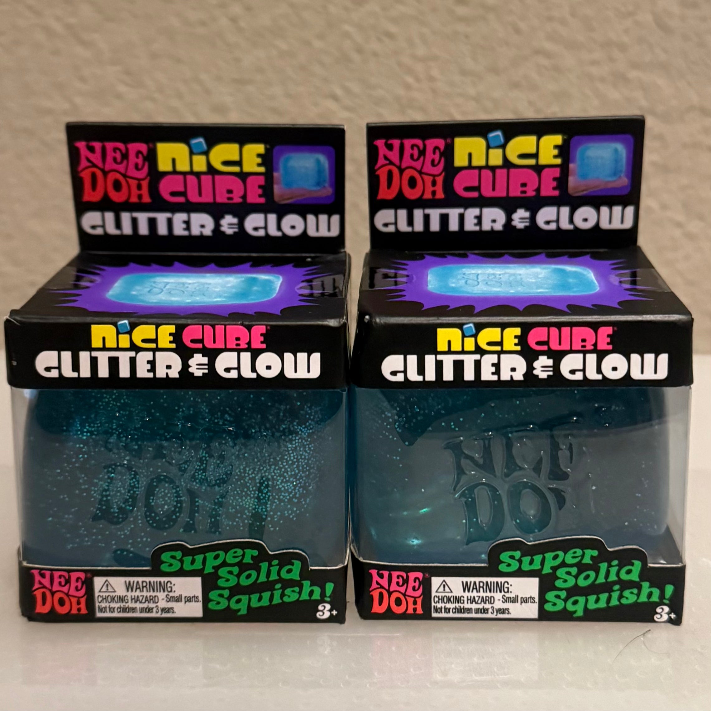 NeeDoh Nice Cube Glitter & Glow - Blue